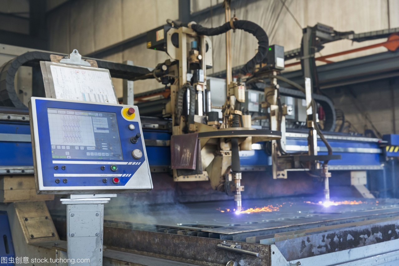 工厂控制面板和机械制造